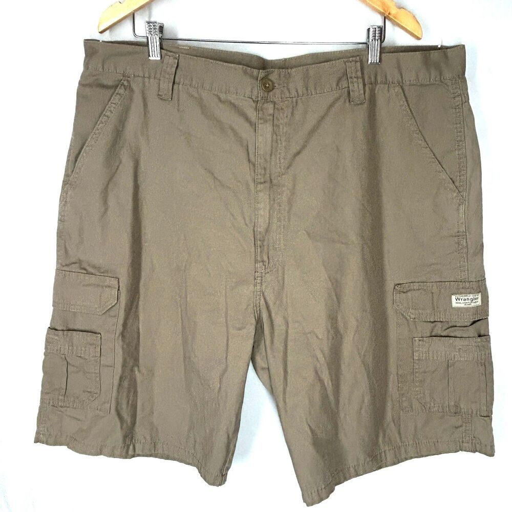 Wrangler Mens Cargo Shorts 42 Khaki Beige Cotton 8 POCKETS Wow!!